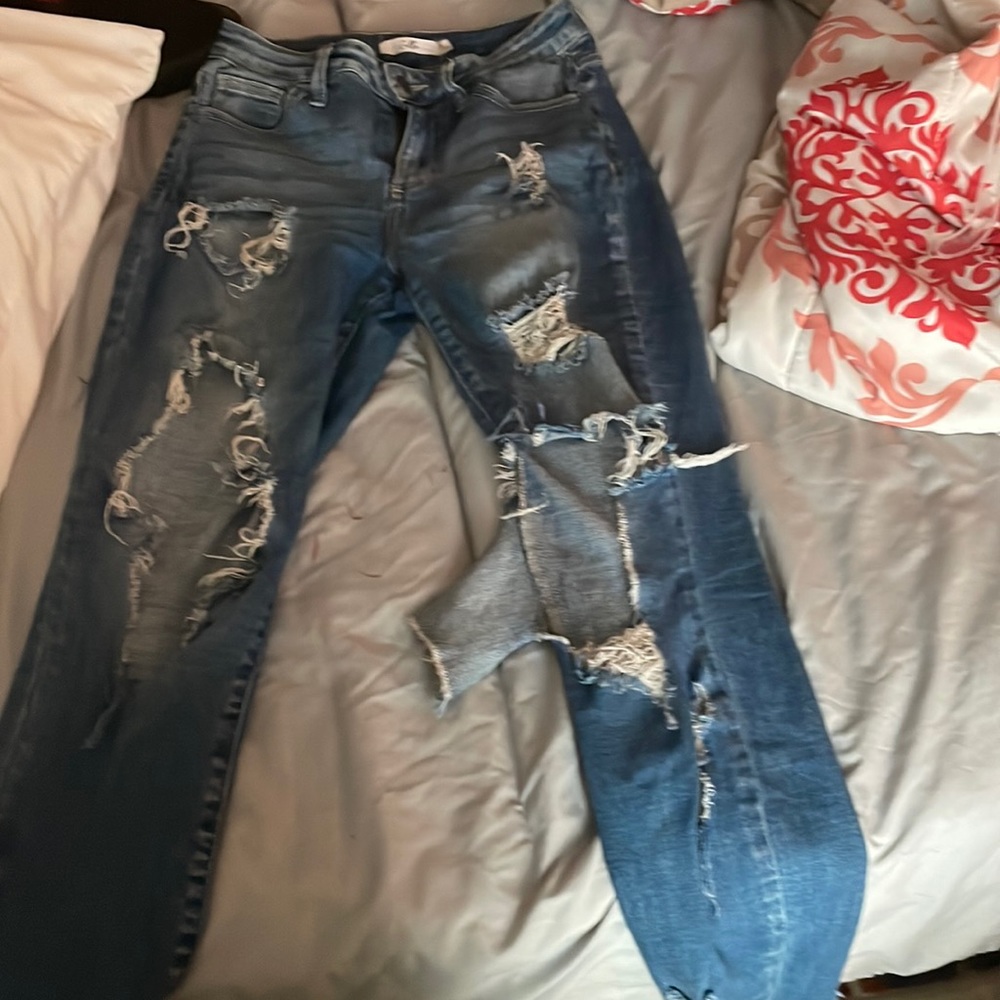 Ripped jeans